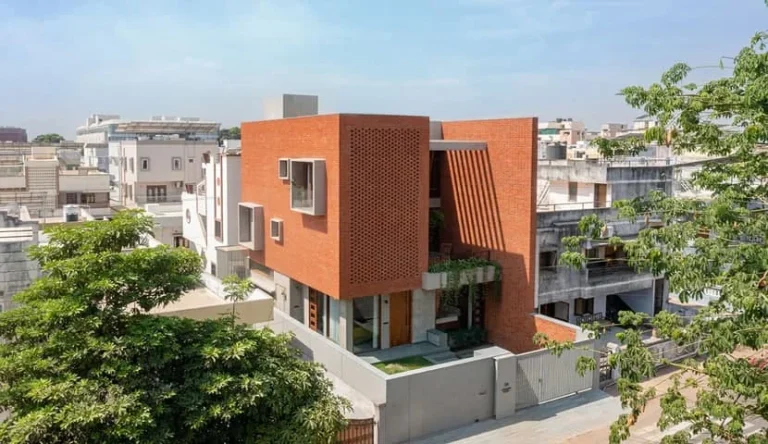 طراحی نمای مدرن ساختمان مسکونی