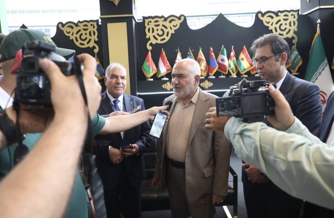 استاندار خوزستان: ظرفیت‌های استان، زمینه‌ساز توسعه صادرات و جذب سرمایه‌گذاری