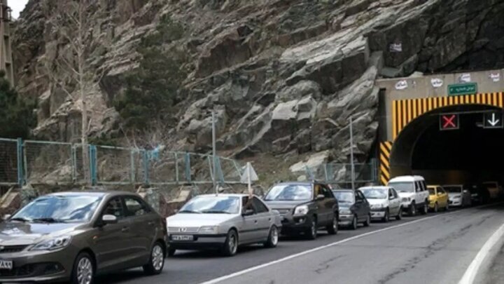 قابل توجه مسافران؛ محدودیت ترافیکی جاده چالوس اعلام شد